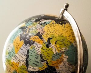 世界を相手に稼ぐ！海外アフィリエイトで夢を掴むためのジャンル選びと実践ガイド